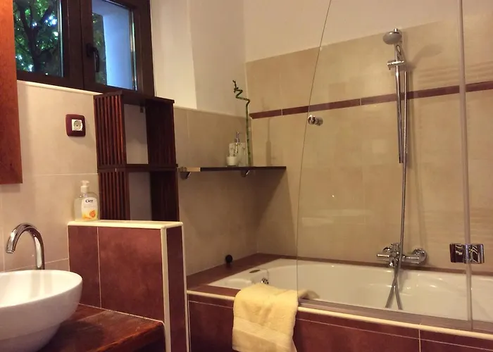 Juli's Place Apartman *